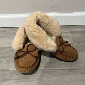 Women’s UGG Slippers